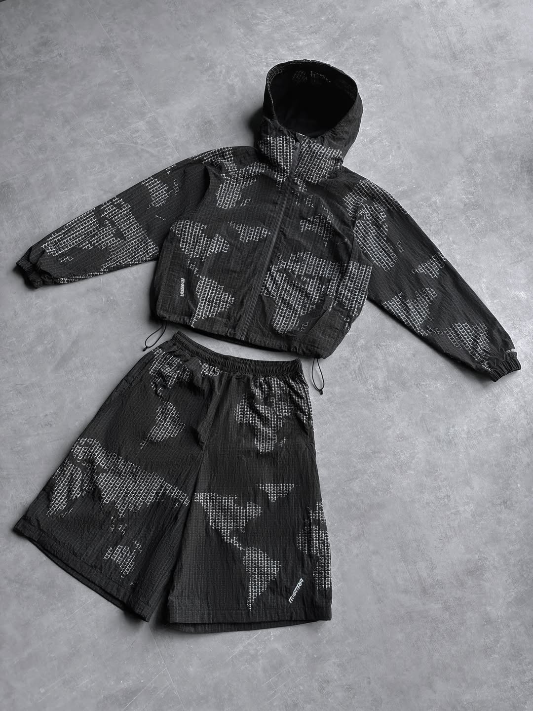 Mertra Black Shorts Set